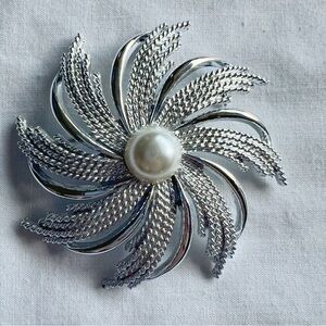 Vintage Sarah Coventry Silvery Sunburst Brooch 1969 Faux Pearl Pin